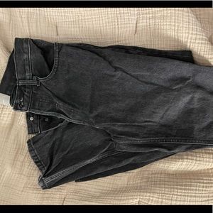 Everlane Wide-Leg Distressed Black Jean